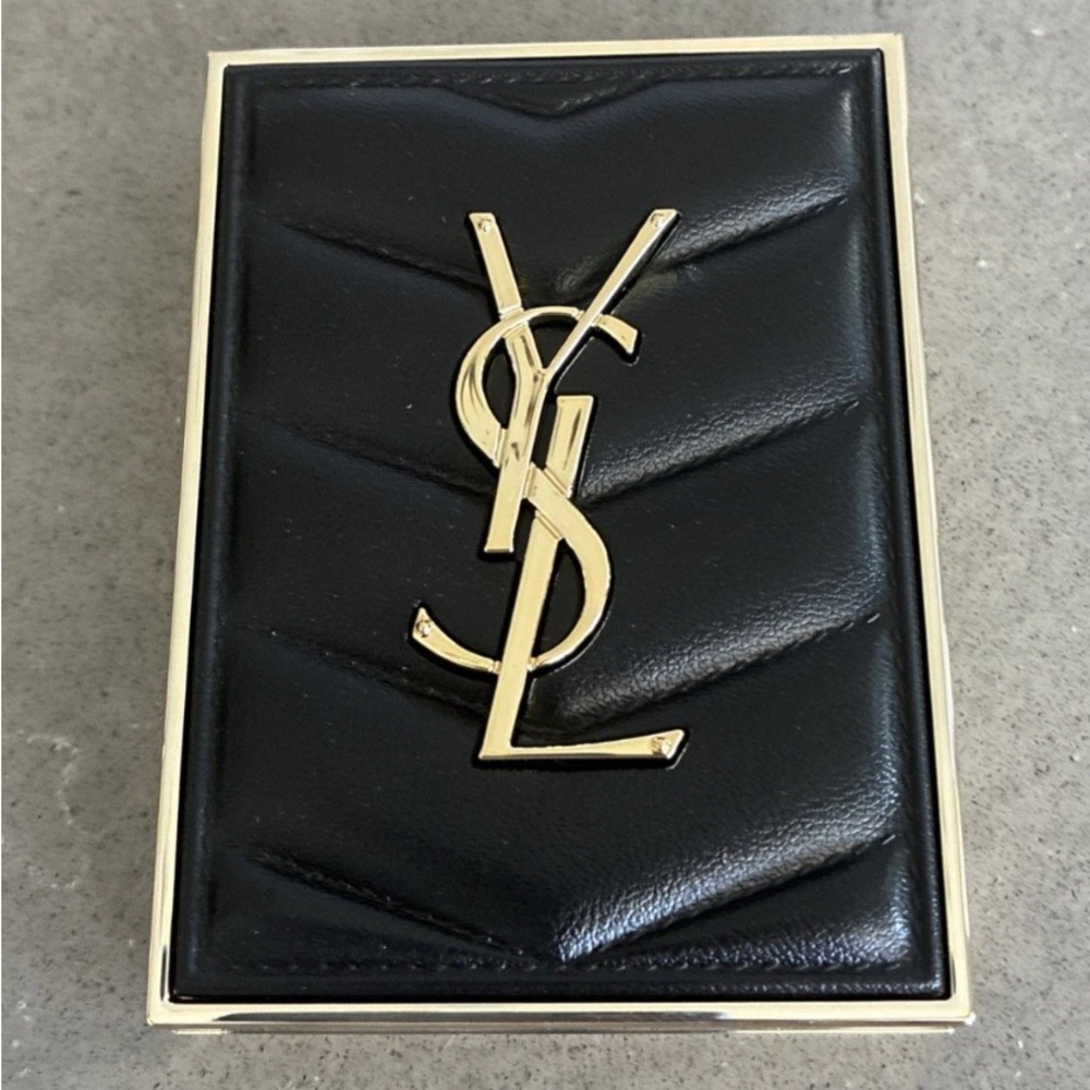 Yves Saint Laurent YSL Mini Clutch Eyeshadow 600 Spontini Lilies Same Day Ship - Picture 3 of 8